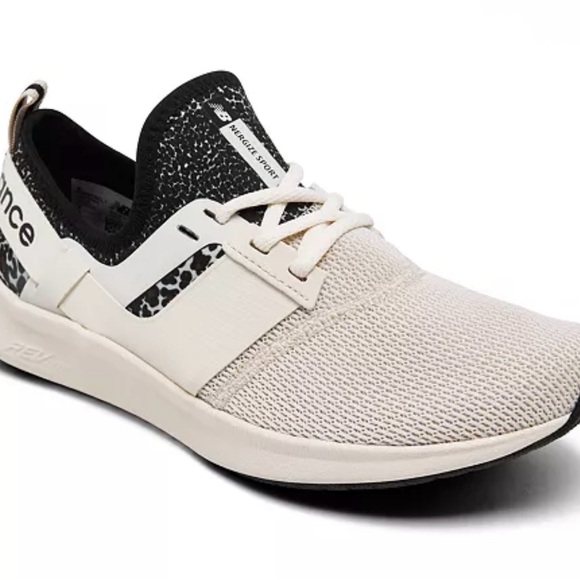 New Balance Women's Nergize Sport Leopard Walking Sneakers Size 10 - Picture 2 of 12